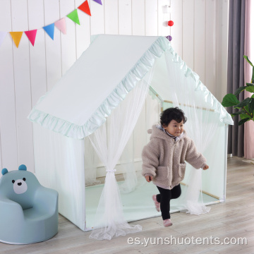 Los niños de madera del algodón juegan la casa de la tienda de los niños